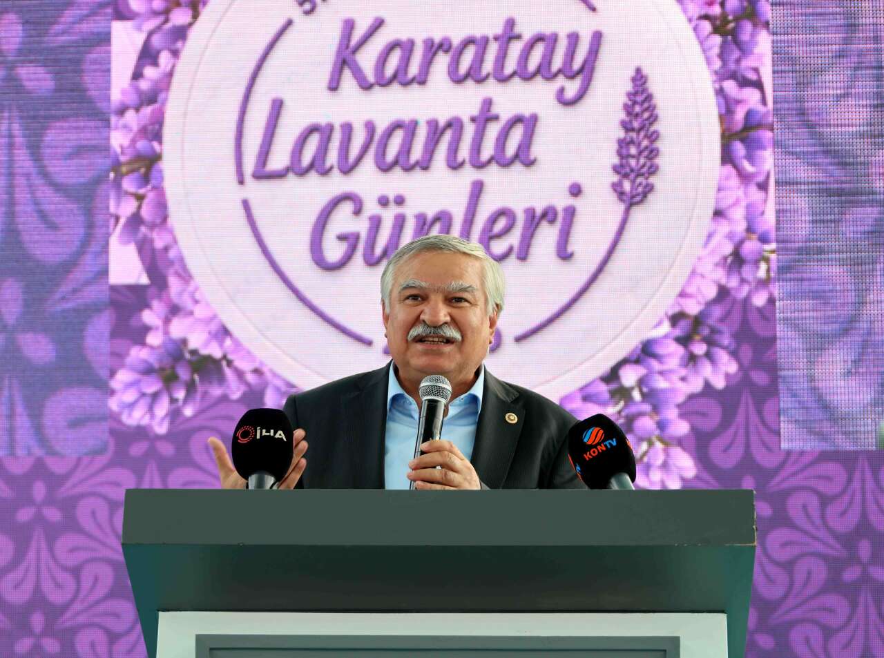 Konya’da lavanta festivali başladı! Binlerce kişi mor tarlalara akın etti 14